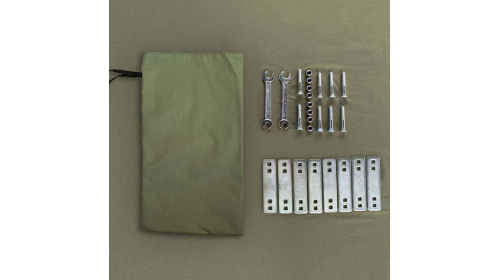 TRUSTMADE Hardshell Rooftop Tent, Black/Green, 82.7x49x35.4in, OR02RT01-BlackGreen