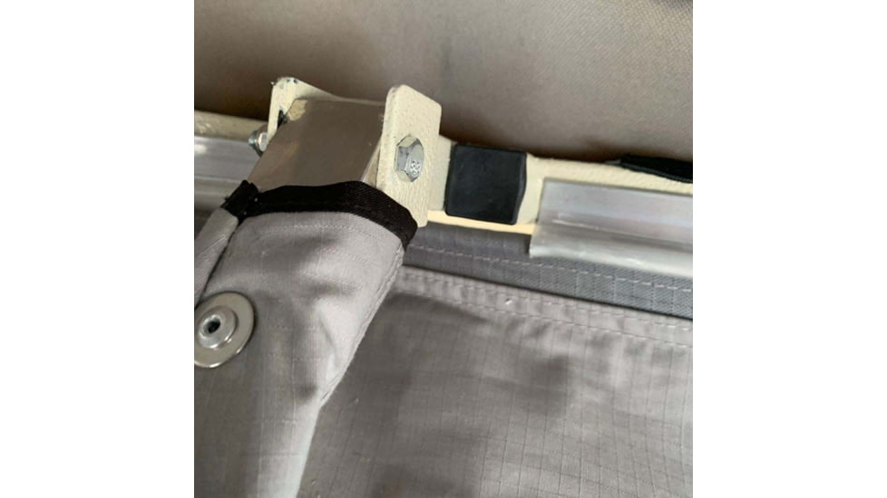 TRUSTMADE Hardshell Rooftop Tent, Black/Grey, 82.7x49x35.4in, OR02RT01-BlackGrey