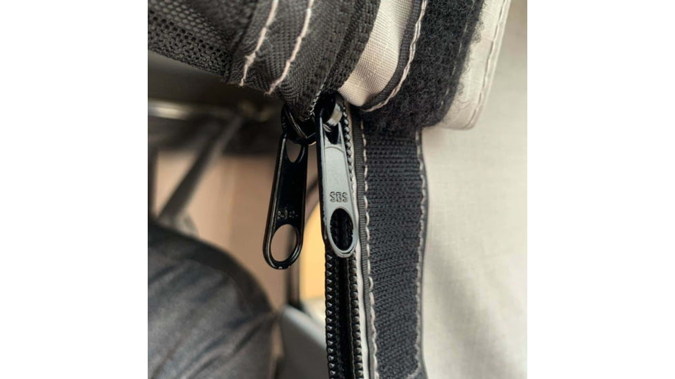 TRUSTMADE Hardshell Rooftop Tent, White/Grey, 82.7x49x35.4in, OR02RT01-WhiteGrey