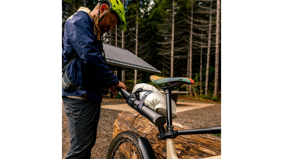 Trxstle, LLC Geryon Universal Bike Packing System, Black, Medium, EQ-BIK-GER-BLA