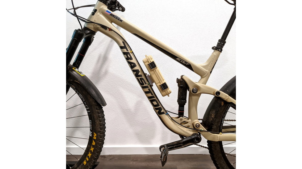 Trxstle, LLC Slip Mount, Silver, Small, AC-CAR-SLI-SIL