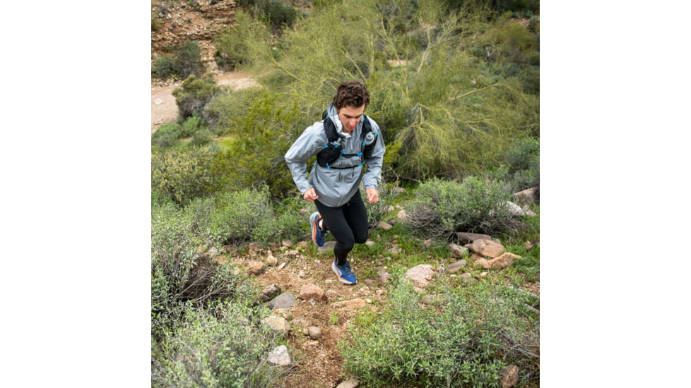 Ultimate Direction Adventure Vest 6 - Mens, Onyx, Medium, 80457922ONX-MD