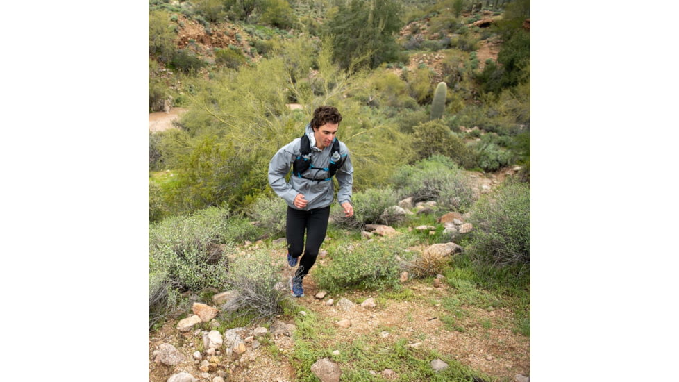 Ultimate Direction Adventure Vest 6 - Mens, Onyx, Medium, 80457922ONX-MD