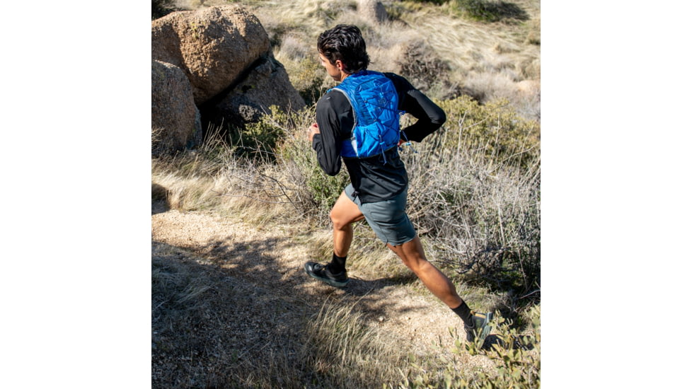 Ultimate Direction Mountain Vest 6 - Mens, Blue, Medium, 80457423UDB - MD