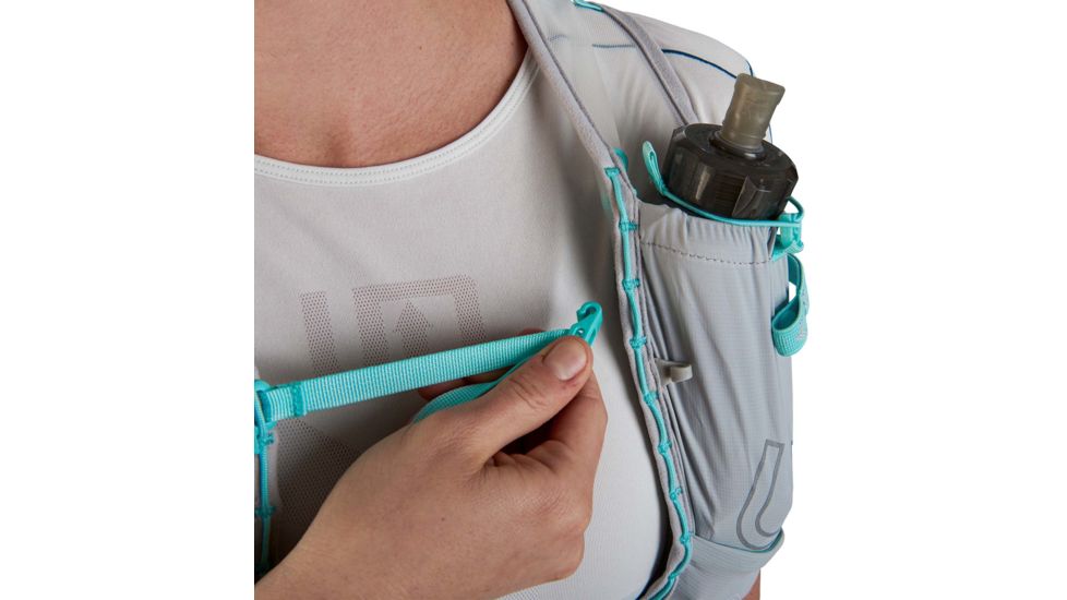 Ultimate Direction Race Vesta 5 - Womens, Cloud, Small/Medium, 80459820CL-S/M