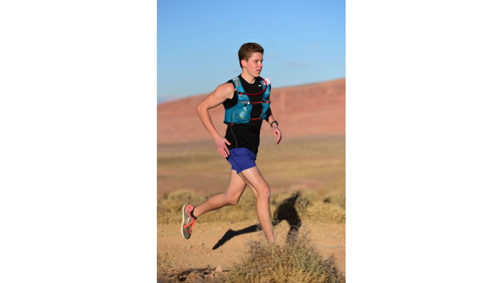 Ultraspire Alpha 5.0 Race Vest, Bleu Cherry/Tomato, Medium, UA132BUMD