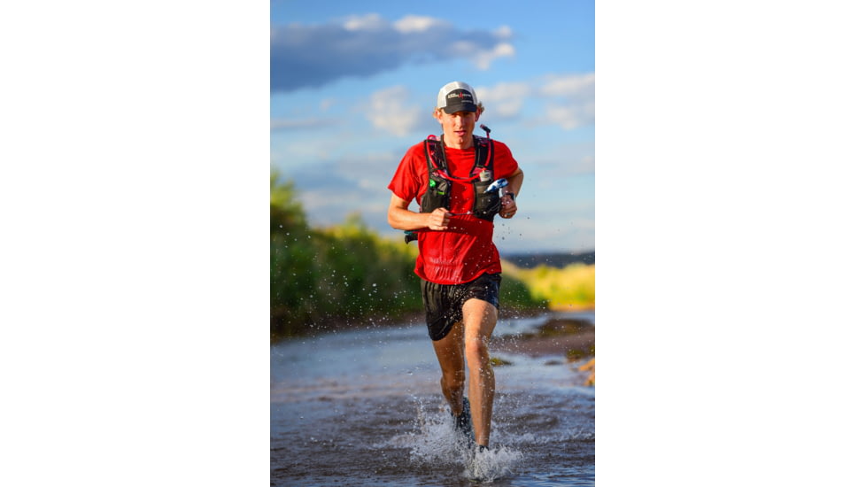 Ultraspire Legacy 2.0 Race Vest, Pitch Black, 10L, UA126BK