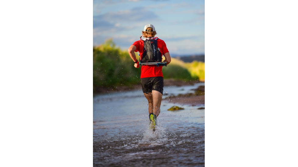 Ultraspire Legacy 2.0 Race Vest, Pitch Black, 10L, UA126BK