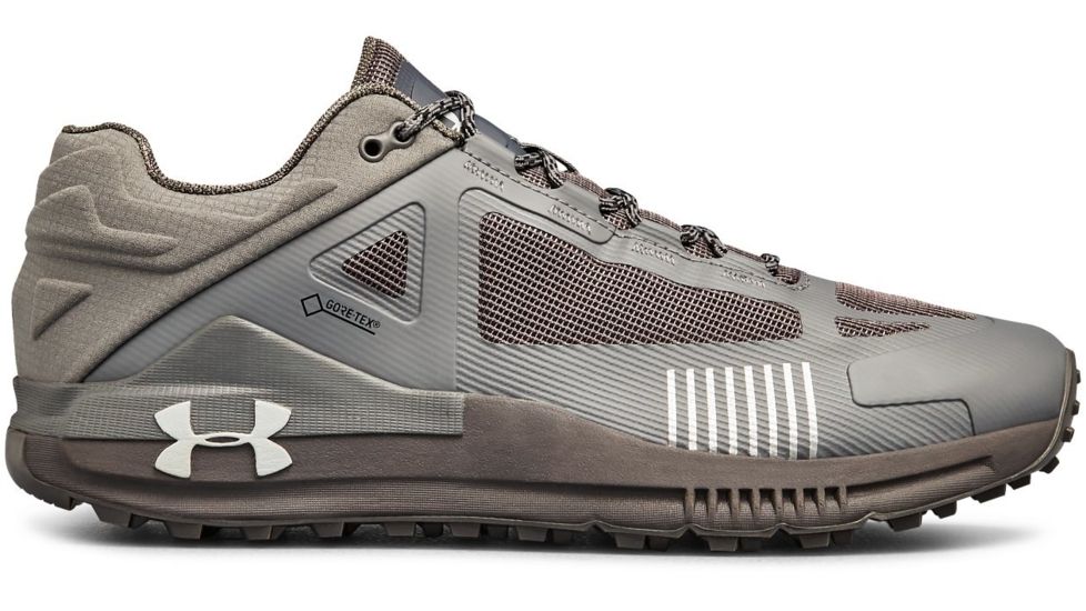Under Armour Verge 2.0 Low GTX Mens, Graphite/Charcoal/Overcast Gray, 9, 3000303-101-9