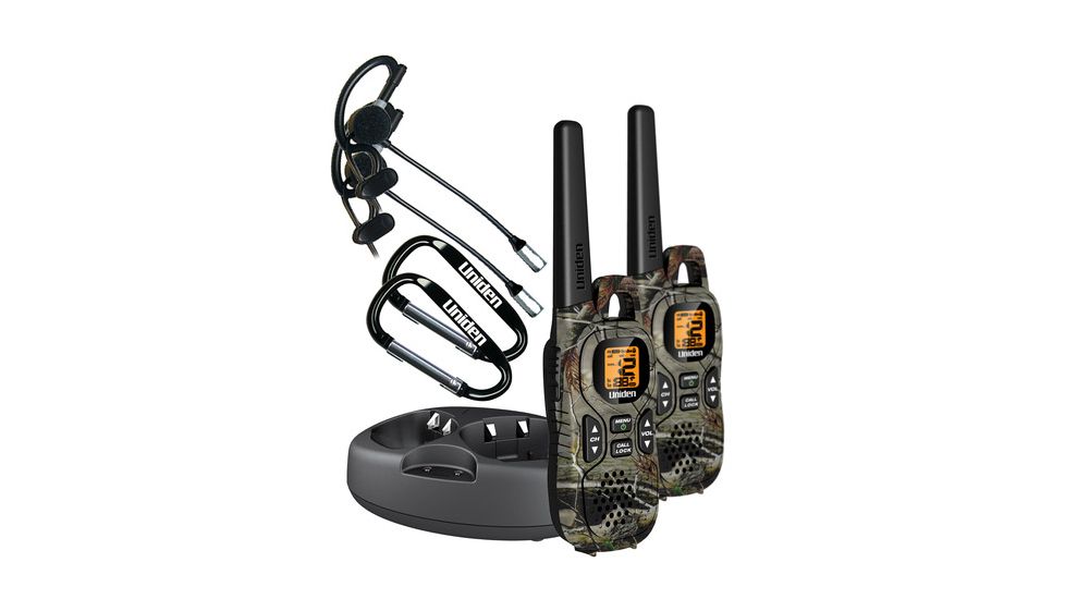 Uniden Two Weather Resistant 37 Mile Range FRS/GMRS Radios w/2 VOX Headsets and 2 Carabiners,Camo GMR3799-2CKHS