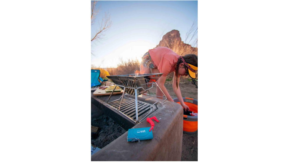 UST TekFire Fuel-Free Lighter and LED Light, Blue, 1156817