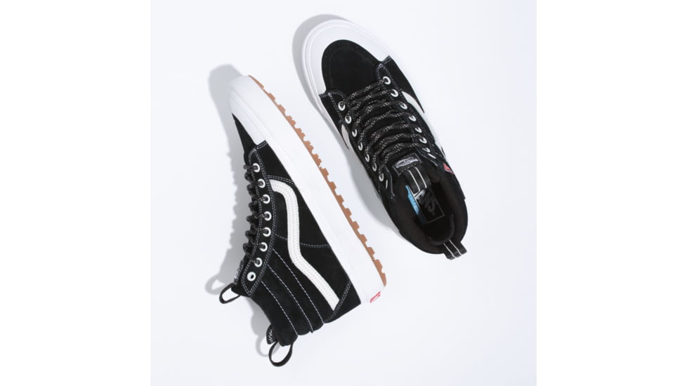 Vans SK8-HI MTE 2.0 DX Shoes, Black/True White, 6, Medium, VN0A4P3IDX6-6