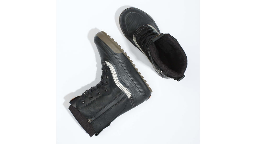Vans Standard Zip Snow MTE Shoes, Black/Dark Gum, 10, VN0A5JI539L1-M-10