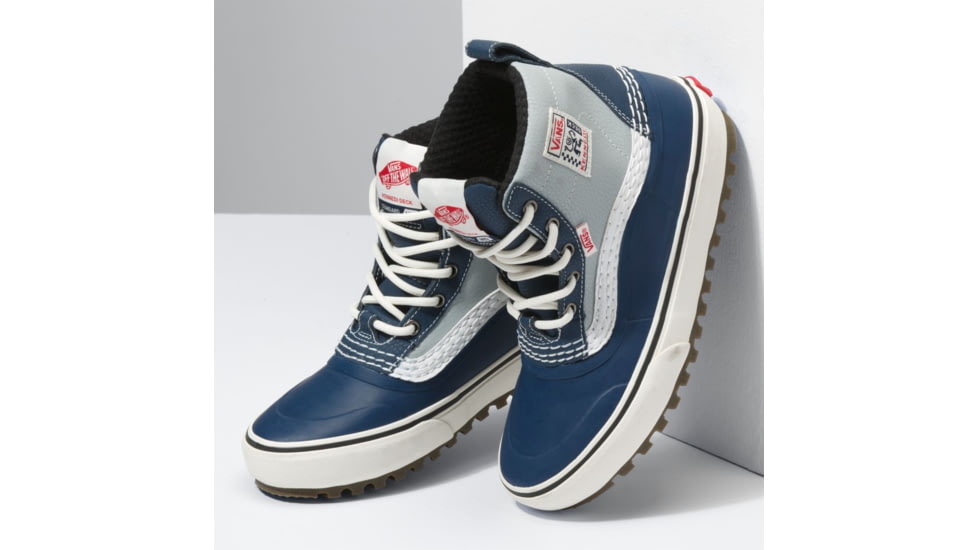 Vans Vans Standard Mid MTE Winter Boot, Navy/Marshmallow, 6.5, VN0A5JHZ237-6.5