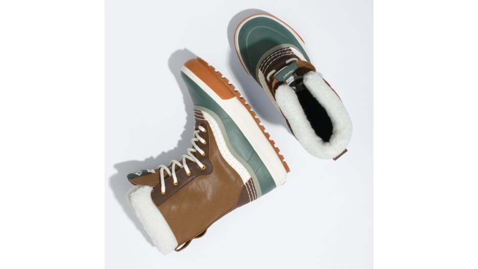 Vans Vans Standard MTE Winter Boot, Dachshund/Jungle Green, 7, VN0A5JI1A1A-7