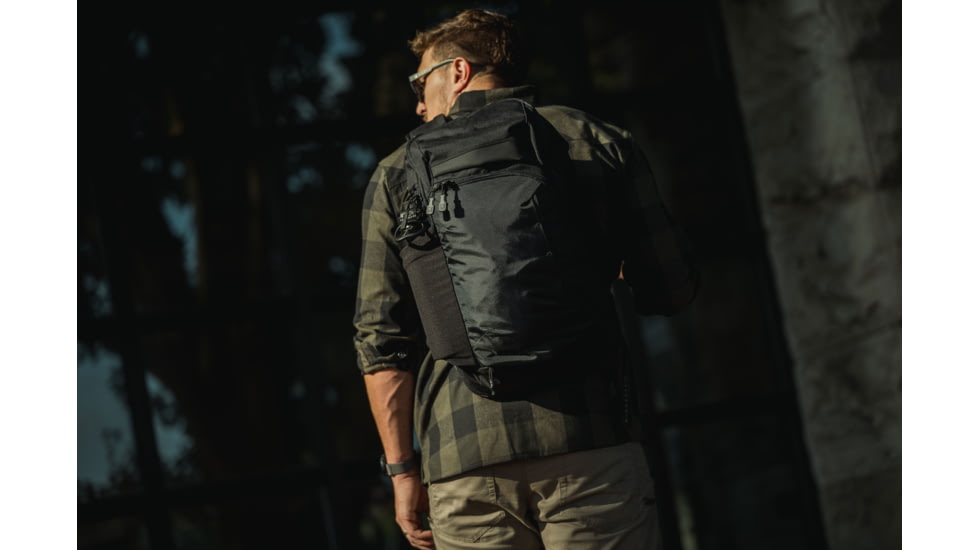 Vertx Gamut 22L Sling Backpacks