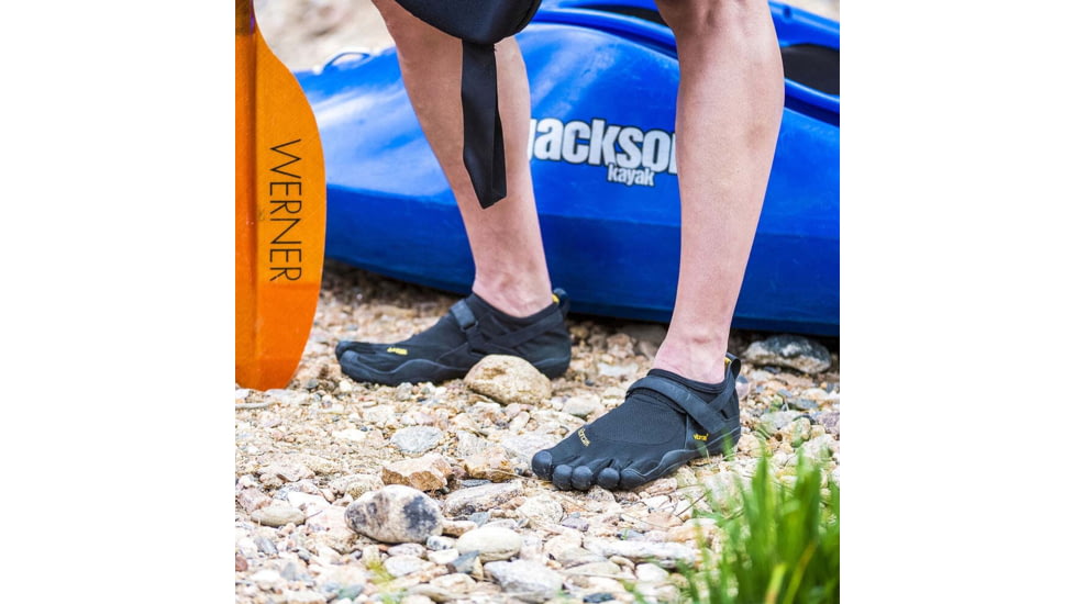 Vibram FiveFingers KSO - Mens, Black/Black, 38 EU, M14838