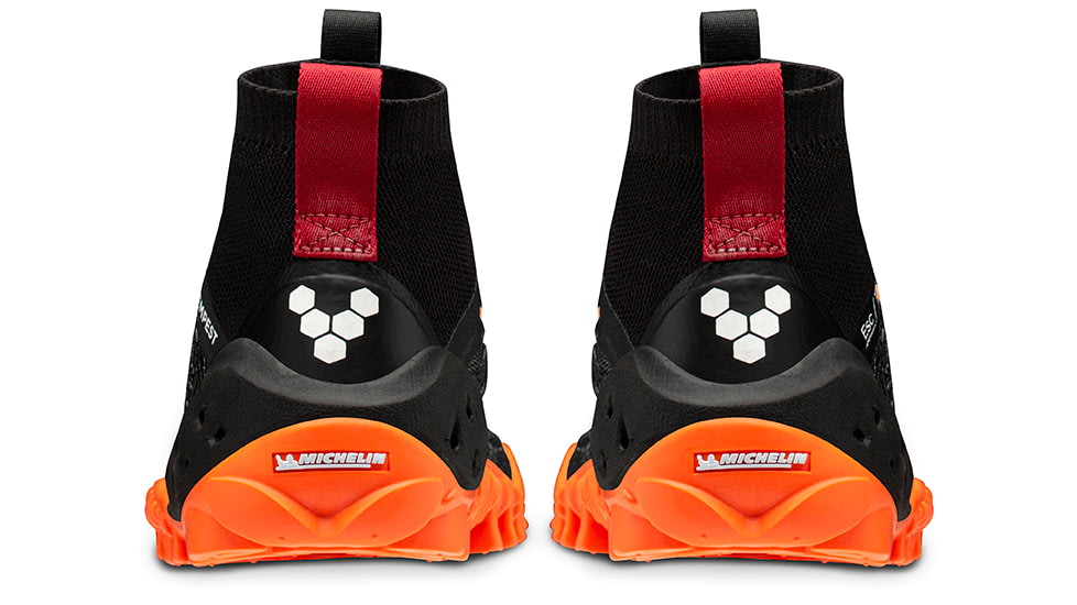 Vivobarefoot Esc Tempest Trailrunning Shoes - Womens, Black Orange, 39, 200086-0339