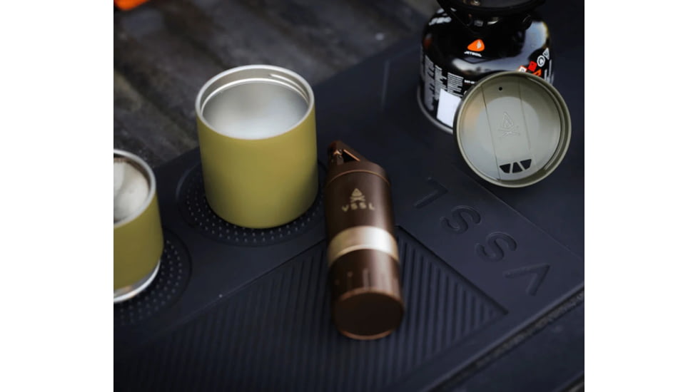 VSSL Nomadic Tailgate Mat, Black, B188000-000