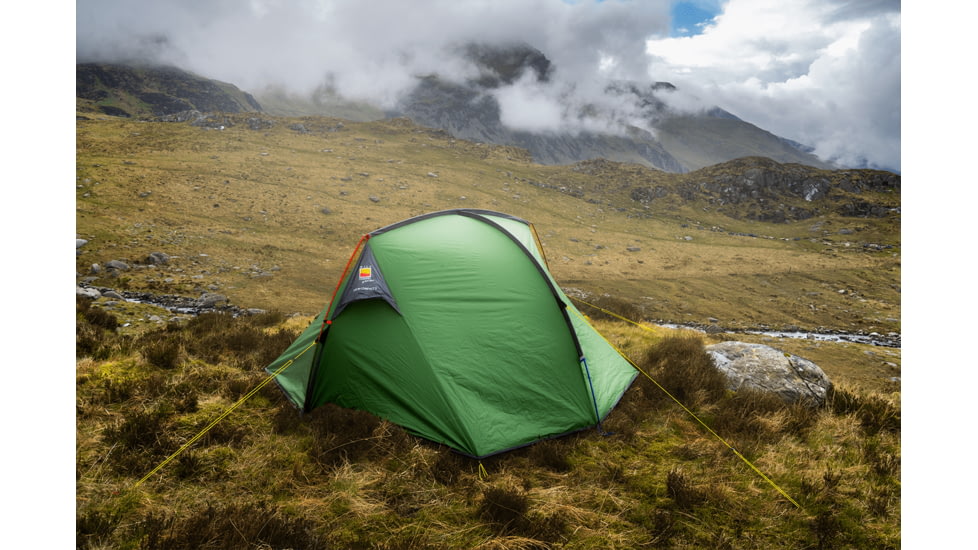 WildCountry Helm Compact Tent - 3 Person, Green, 44HC3TF