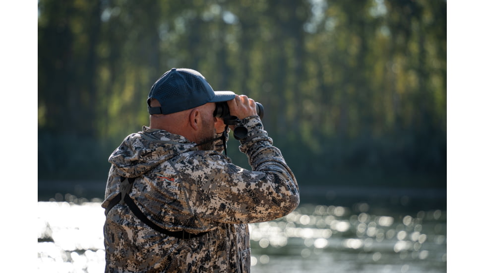 Winchester Supreme Optics 10x42mm Roof Prism Binocular, Black/Gray, W12-1042