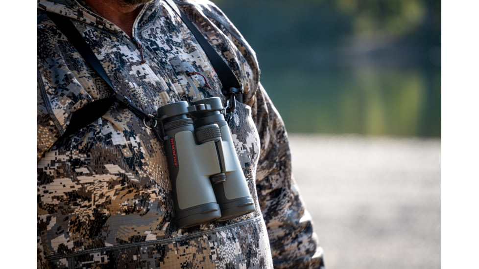 Winchester Supreme Optics 10x42mm Roof Prism Binocular, Black/Gray, W12-1042