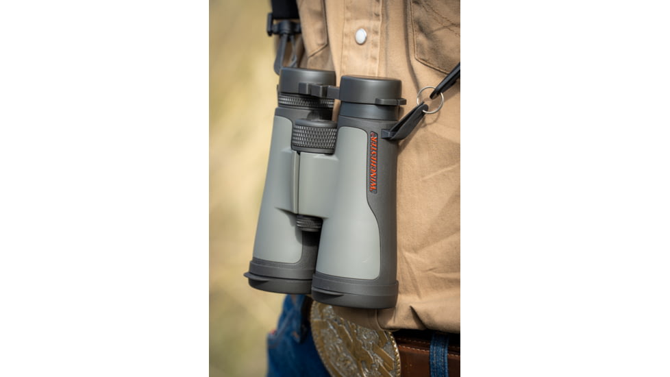 Winchester Supreme Optics 10x42mm Roof Prism Binocular, Black/Gray, W12-1042