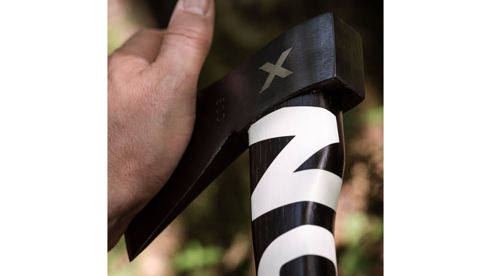 WOOX VOLANTE Axe, Carbon Steel Blade, Black Hickory, Black/White, BU.AXE002.02