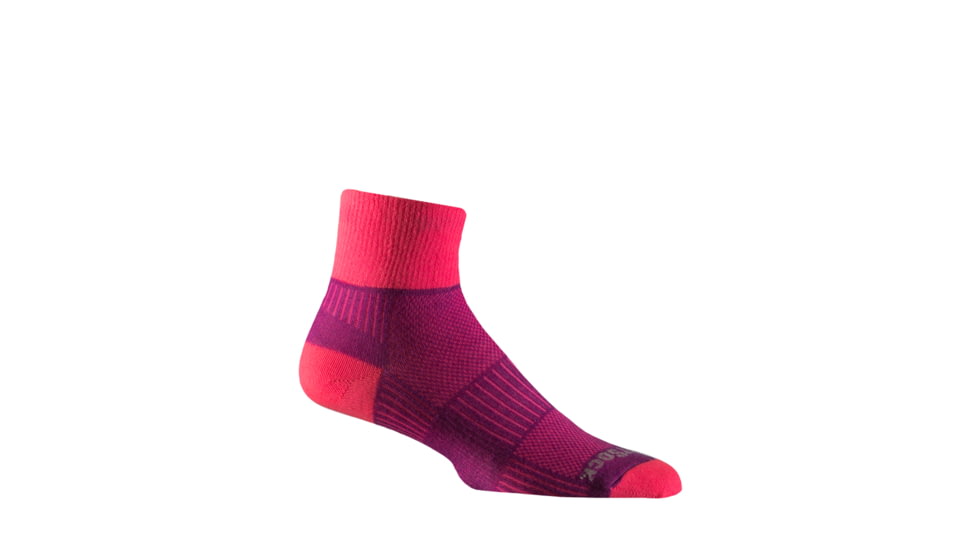 Wrightsock Double Layer CoolMesh II Quarter Sock, Plum/Pink, Small, 8051.2401
