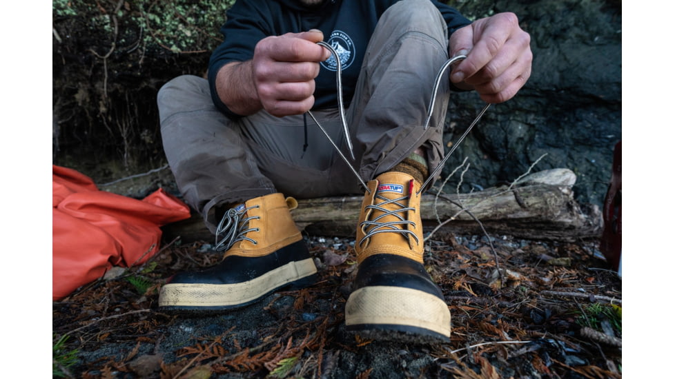 Xtratuf 6in Legacy Lace Boot - Mens, Black/Amber Gold, 12, LLM6-901-TAN-120