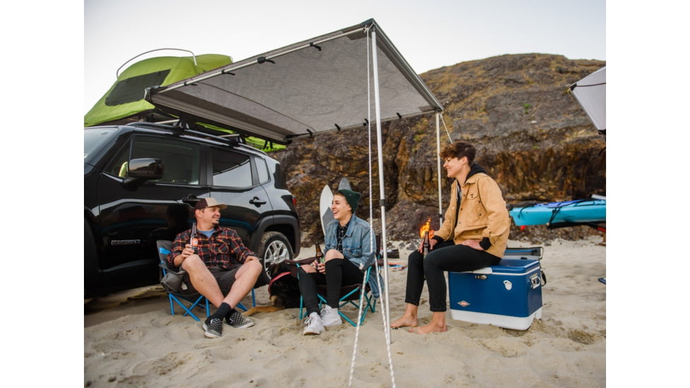 Yakima SlimShady 6.5' Lightweight Roof Mounted Awning, Black, 8007445