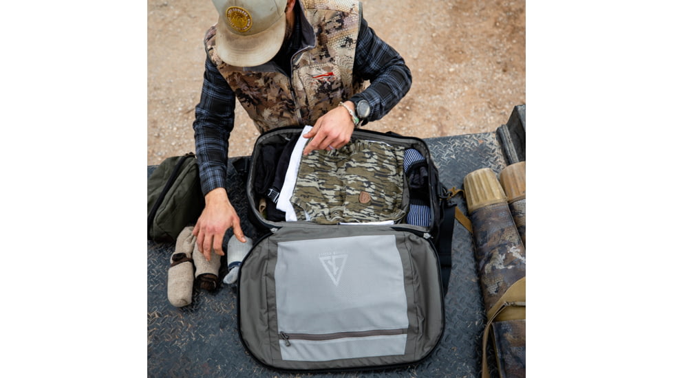 Yeti Crossroads Duffel 40L Black, Black, 40 L, 26010000285