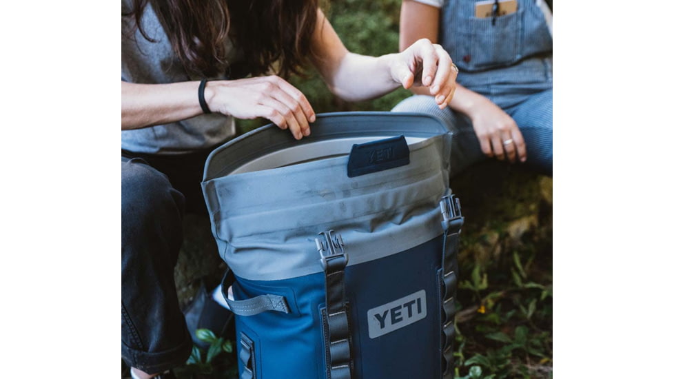 Yeti Hopper Backpack M20, Navy, 18050125002