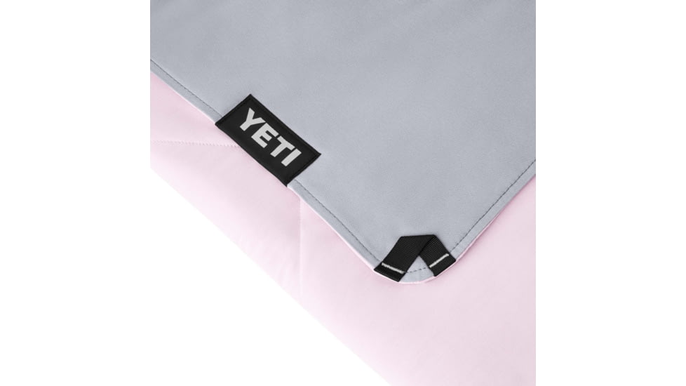 Yeti Lowlands Blanket, Cherry Blossom, 18060131784