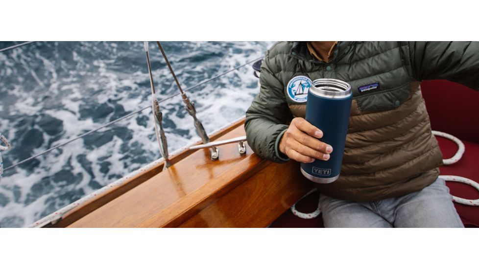 Yeti Rambler 26oz Bottle, Navy, 210712200010