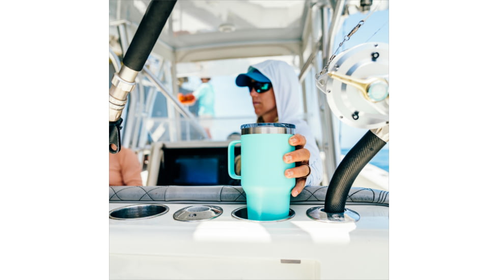 Yeti Rambler 30 oz Travel Mug, Camp Green, 21071501696