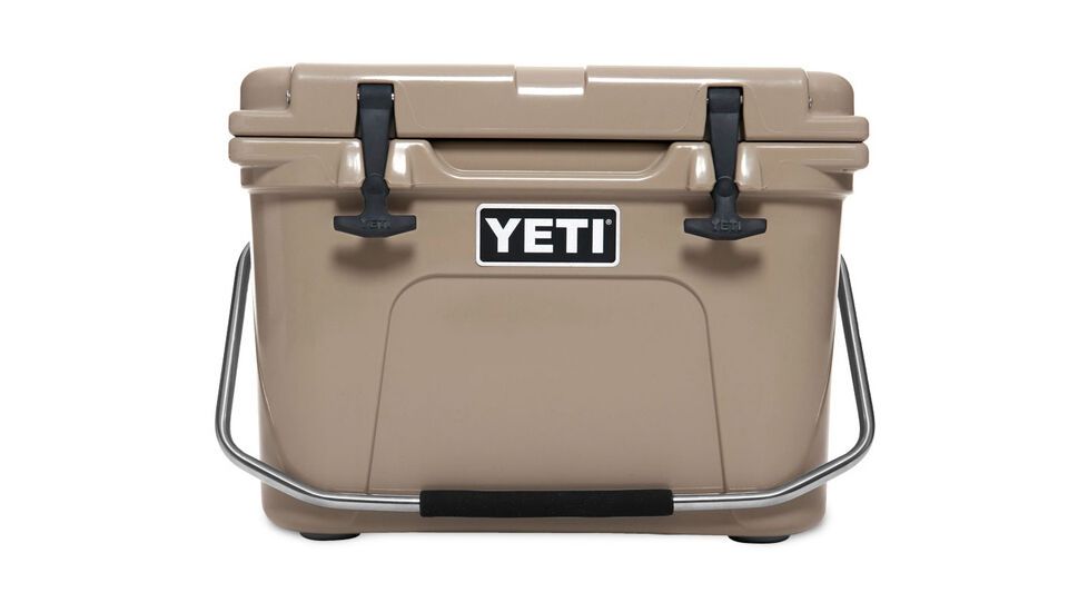 Yeti Roadie 20 Cooler-Tan