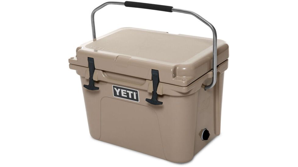Yeti Roadie 20 Cooler-Tan