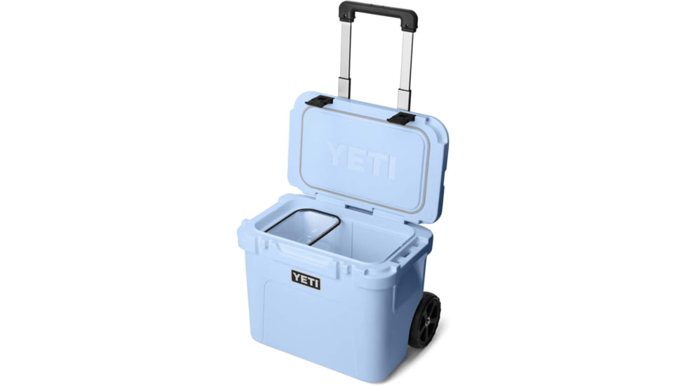 Yeti Roadie 32 Wheeled Cooler, Big Sky Blue, 32 L, 10032450001