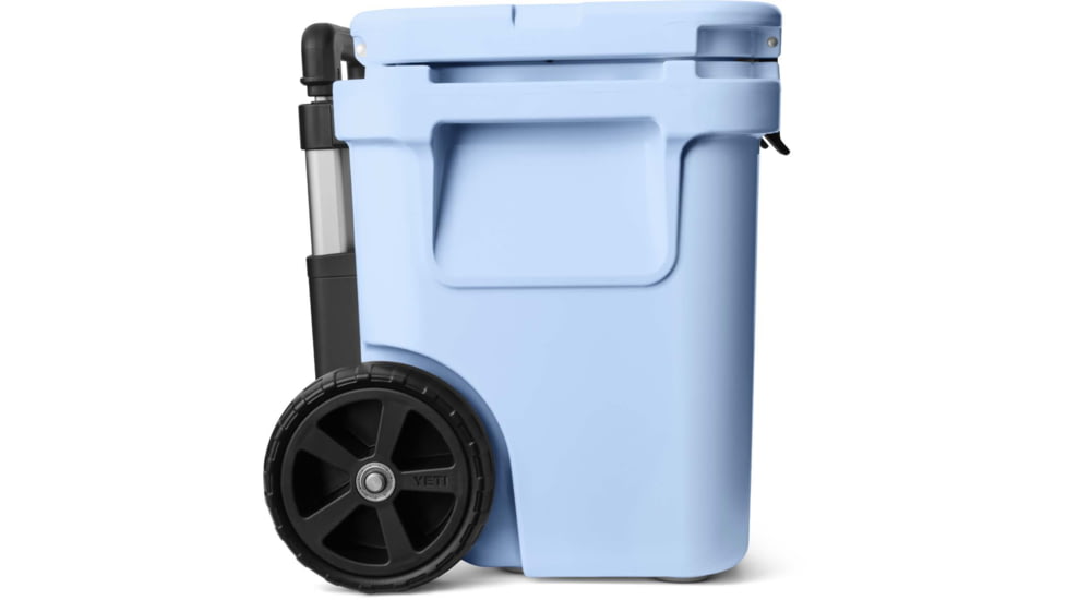 Yeti Roadie 32 Wheeled Cooler, Big Sky Blue, 32 L, 10032450001