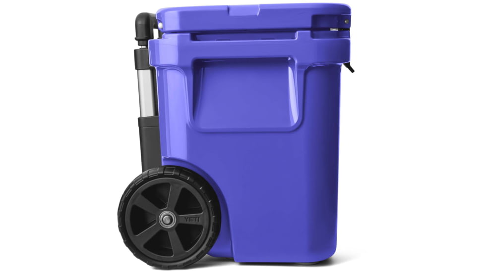 Yeti Roadie 32 Wheeled Cooler, Ultramarine Violet, 32 L, 10032450002