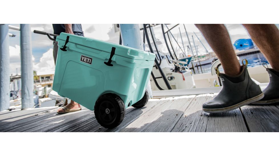 Yeti Tundra Haul, Seafoam, 10060121000