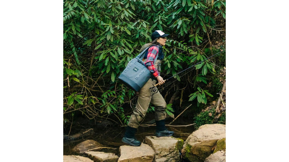 Yeti Camino Carryall 20L Tote Bag