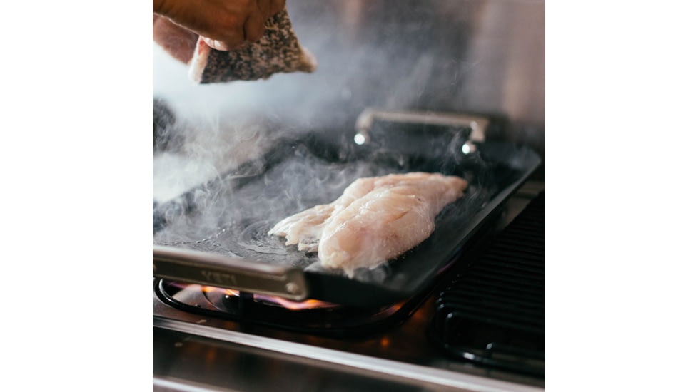 Yeti Carbon Steel Double Burner Griddle