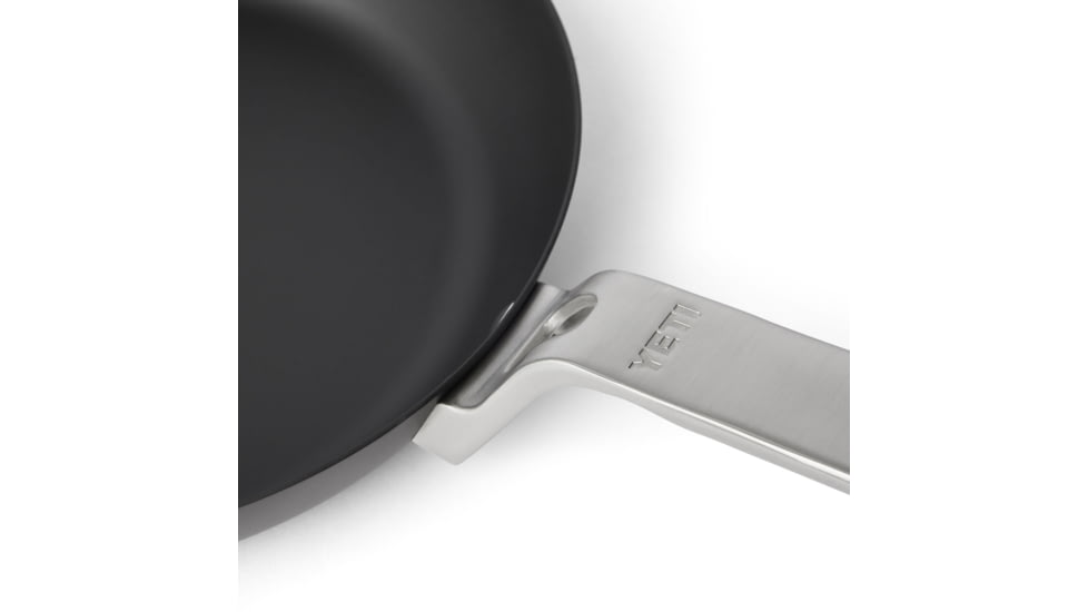Yeti Carbon Steel Skillet 10