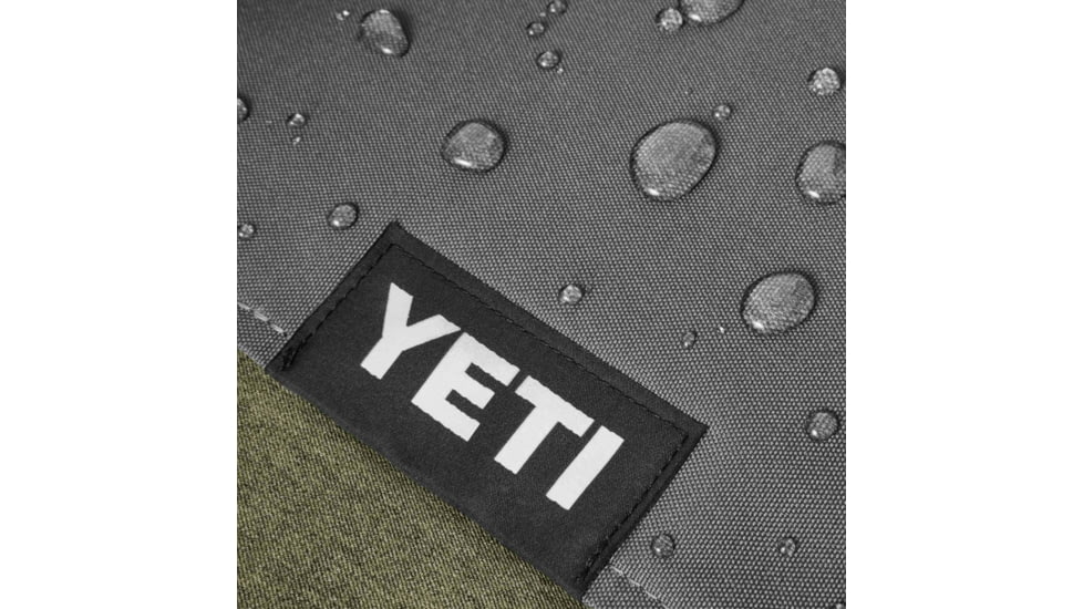 Yeti Lowlands Blanket