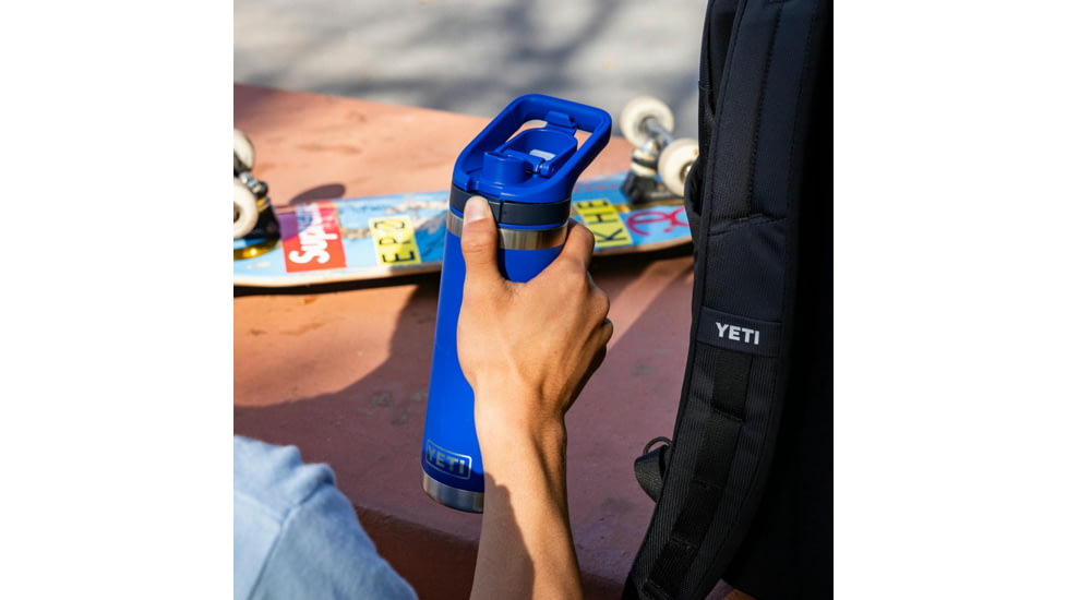 Yeti Rambler 18 oz Water Bottle w/Chug Cap