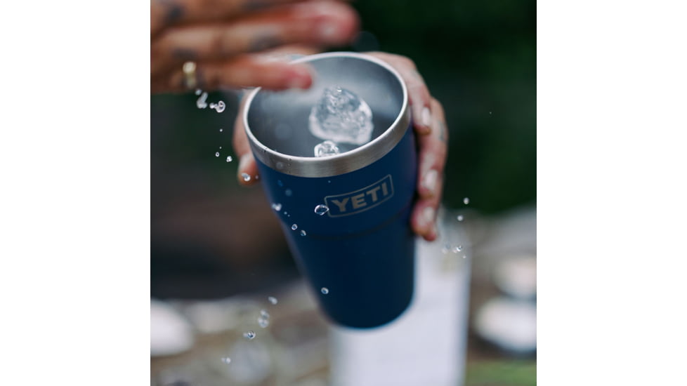 Yeti Rambler 20 oz Stackable Cup w/Magslider Lid