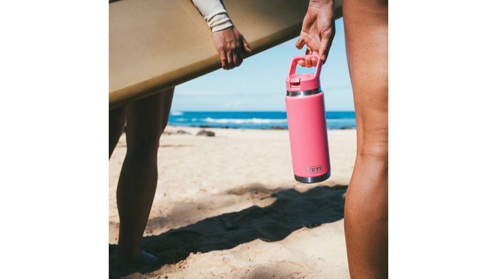 Yeti Rambler 26 oz Water Bottle w/Straw Cap