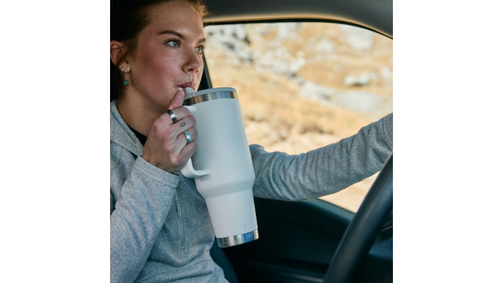 Yeti Rambler 40 oz Travel Straw Mug